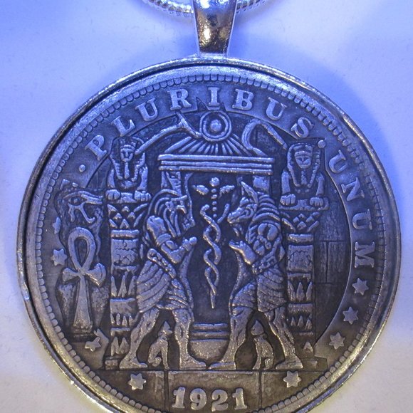 Horus and Pharaoh Anubis Novelty Coin Necklace - Picture 3 of 8